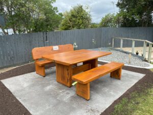 1005: Table, 1 Bench Seat with Back, 1 Bench Seat