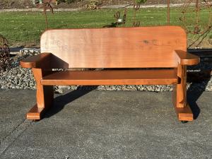 7009: Feature Park Bench