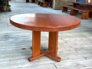 4000 Round Table